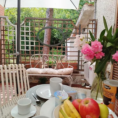 Il Giardino Di Claudia 펜션 *